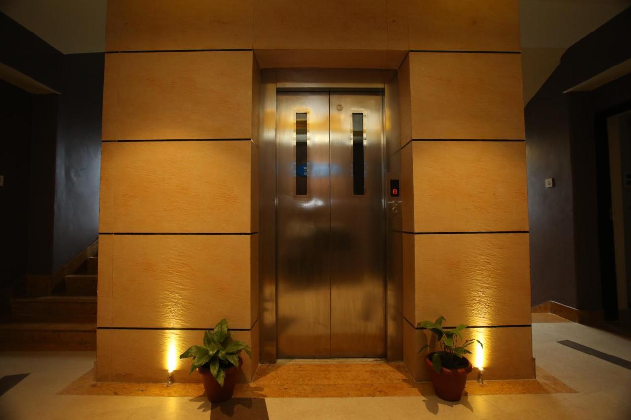 Hotel White Himal Похара Екстериор снимка