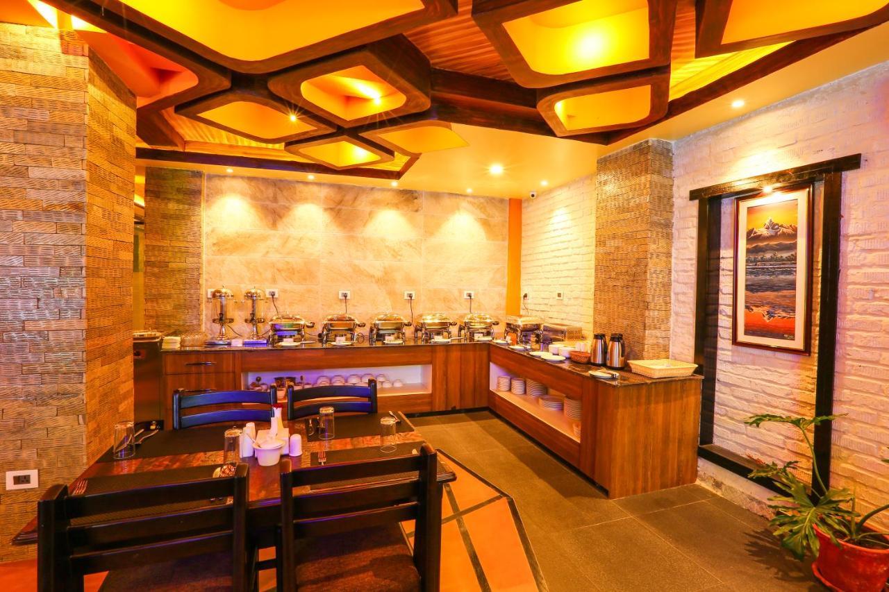 Hotel White Himal Похара Екстериор снимка