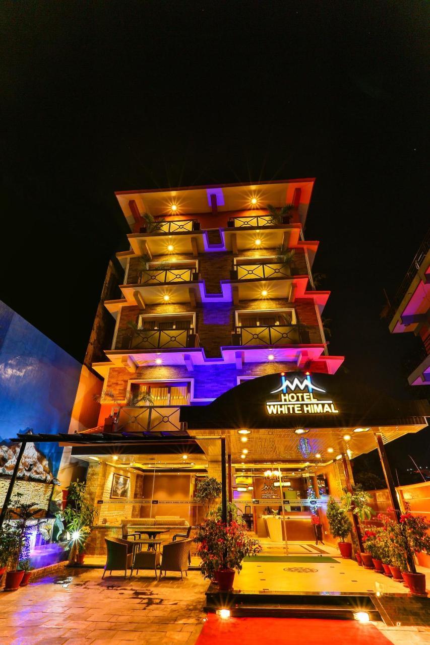 Hotel White Himal Похара Екстериор снимка