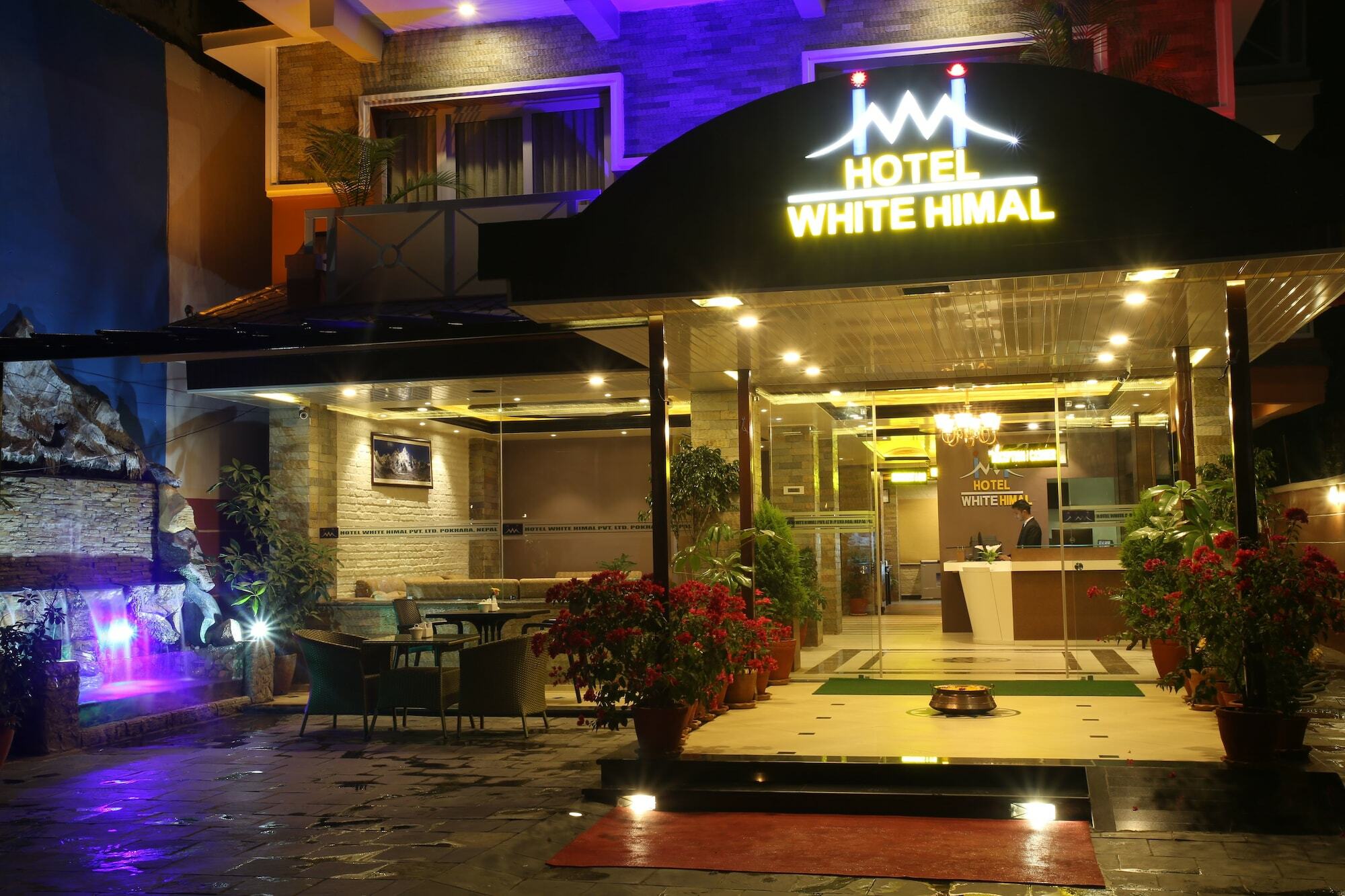 Hotel White Himal Похара Екстериор снимка