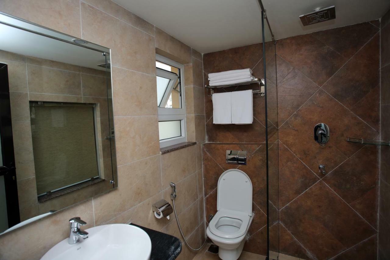 Hotel White Himal Похара Екстериор снимка